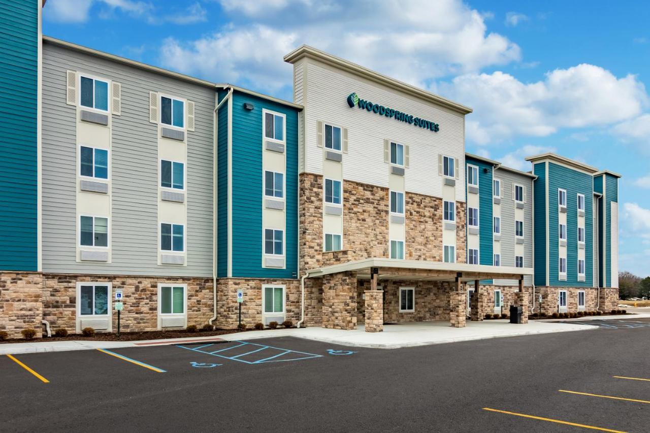 Woodspring Suites Toledo Maumee Bagian luar foto